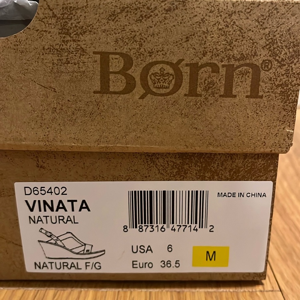 Born Vinata Wedge Sandals, 6M - Picture 10 of 10